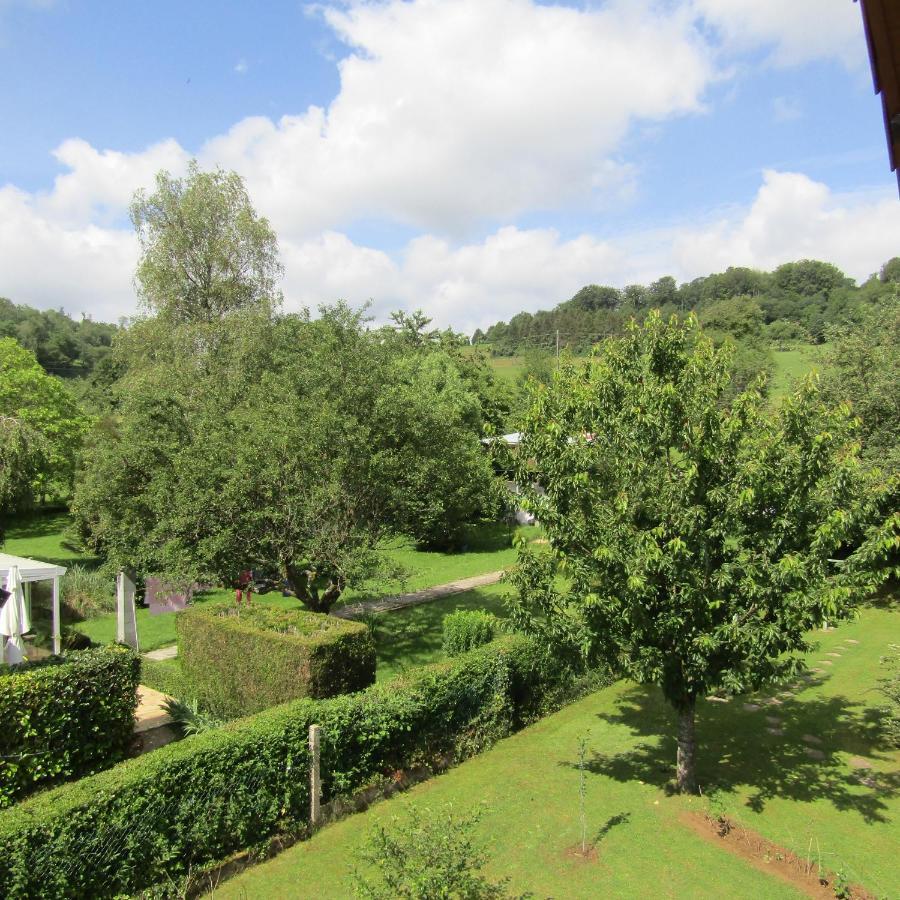 Au Jardin Fessard Bed and Breakfast Fagnon Buitenkant foto