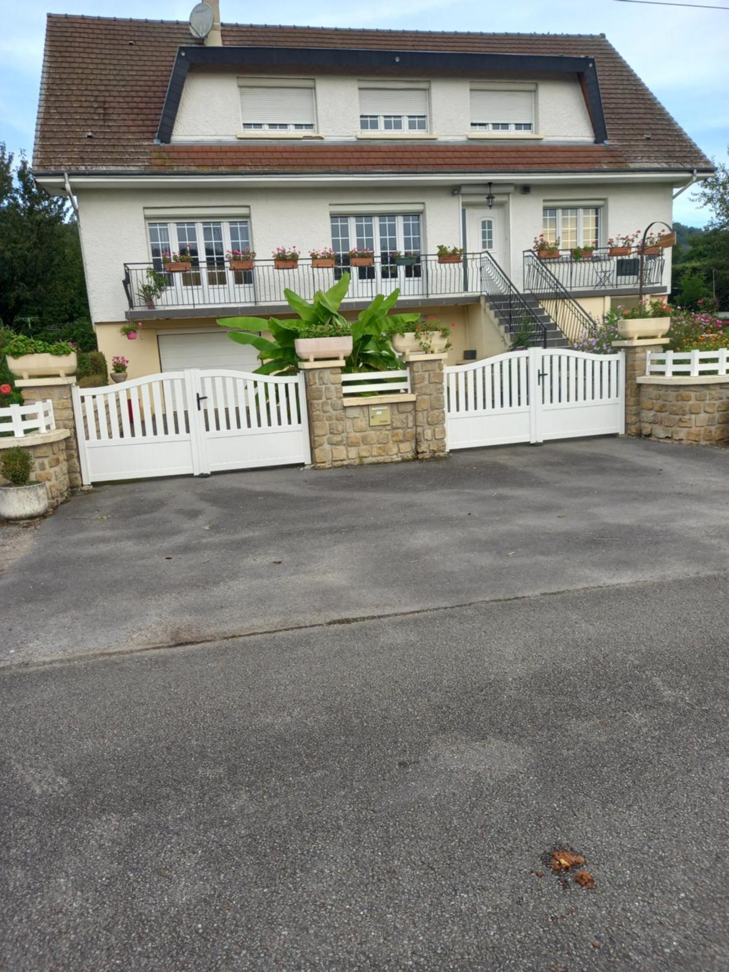 Au Jardin Fessard Bed and Breakfast Fagnon Buitenkant foto